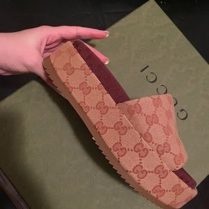 Size: 6 1/2 US 36 1/2 EU